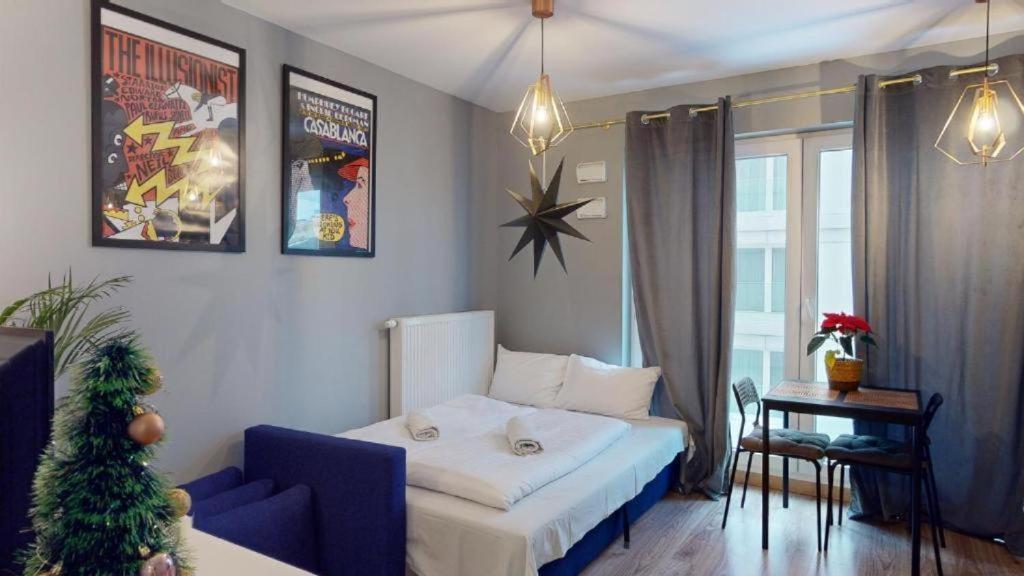 Wroapart-Pl Prince Witold Apartments By The River - 500 Steps To Market Square 弗罗茨瓦夫 外观 照片